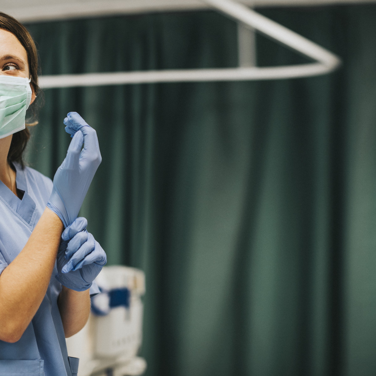 Marking Women in Medicine Month With Cautious Optimism